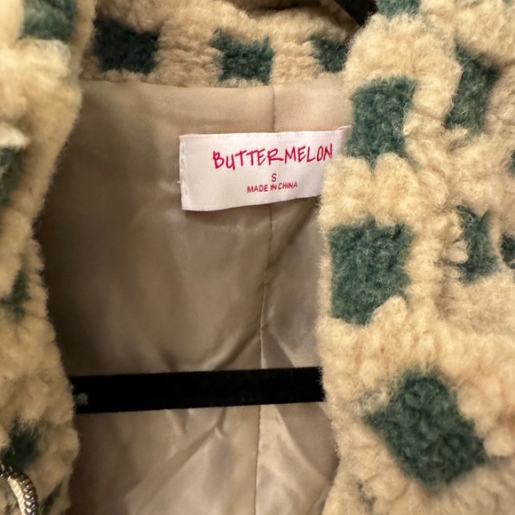 Hampton Point / Buttermelon - Picture 2 of 3